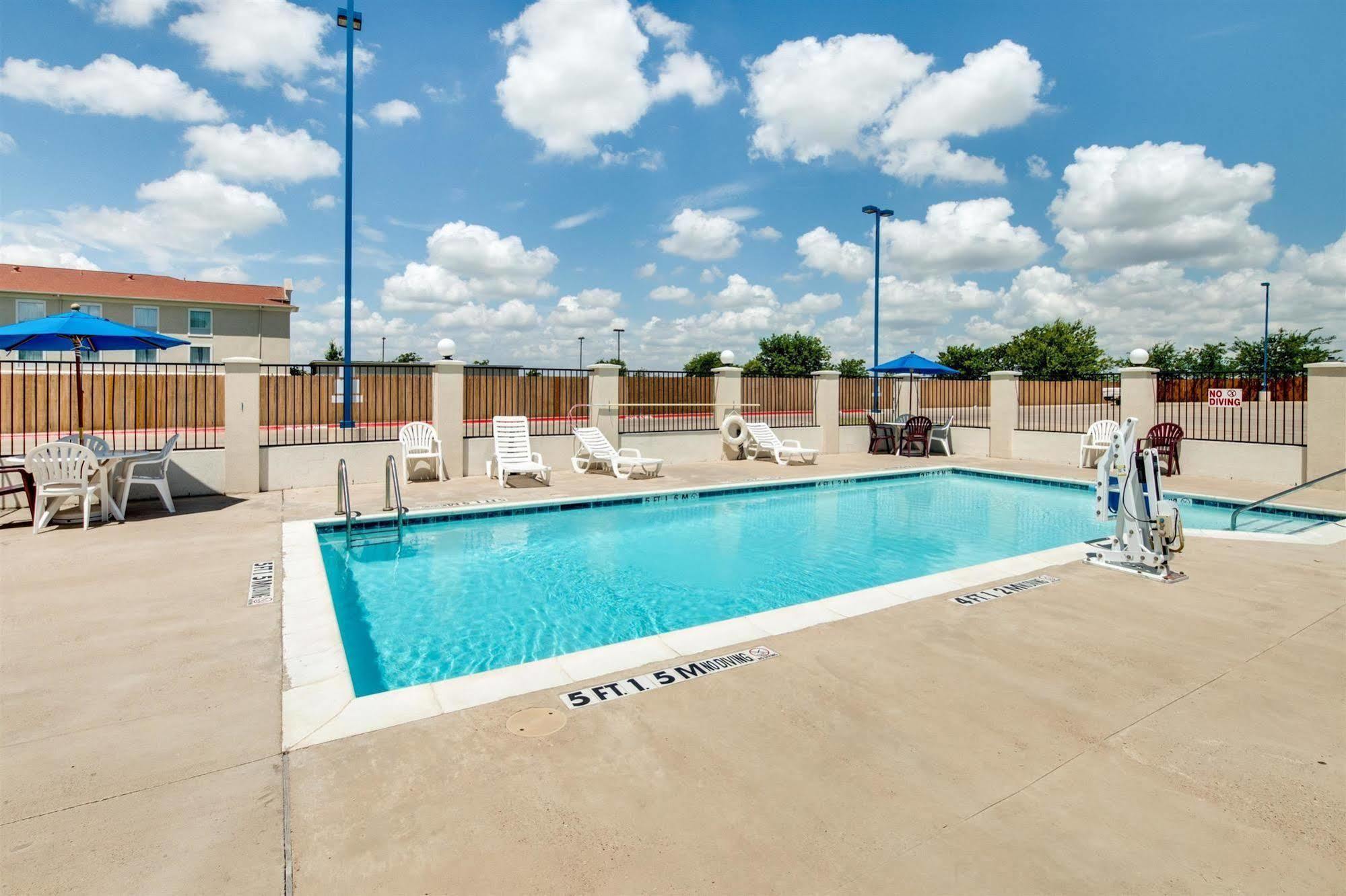 Motel 6-Cleburne, Tx المظهر الخارجي الصورة